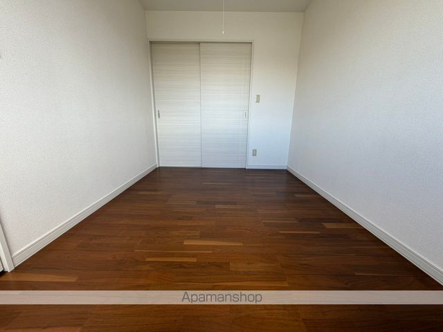 コリエンテイーストの内装写真
