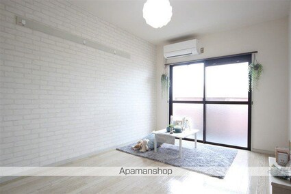 ロイヤルヒルズガーデン[1K/22.8m2]のリビング・居間