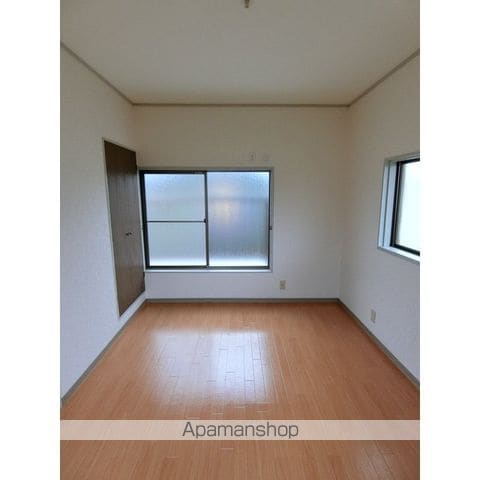 紫関貸家No2の内装写真