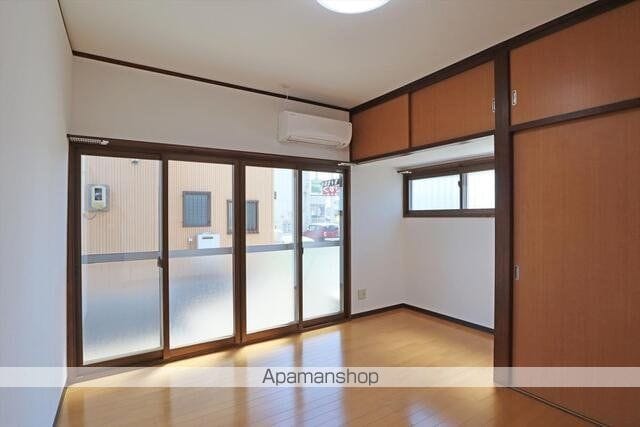 郡山市 2階建 築48年の内装写真