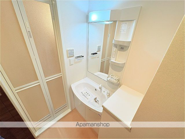 レジディア仙台上杉の内装写真
