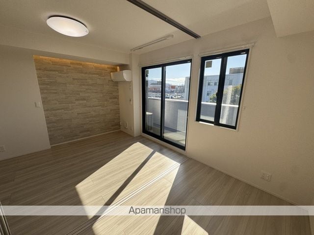 DーRESIDENCE東深津町3丁目の内装写真