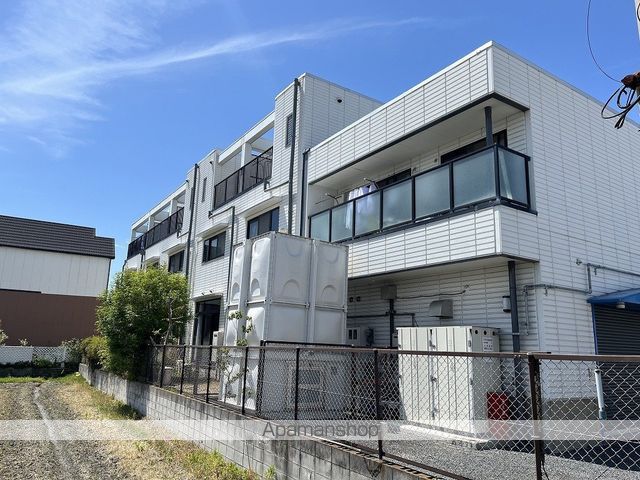 プレアール初芝の外観写真