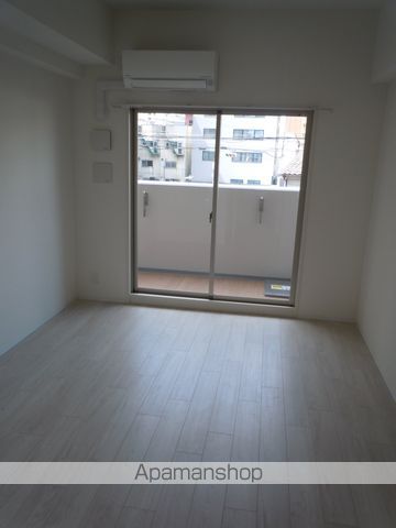 ESLEADTENROKUの内装写真