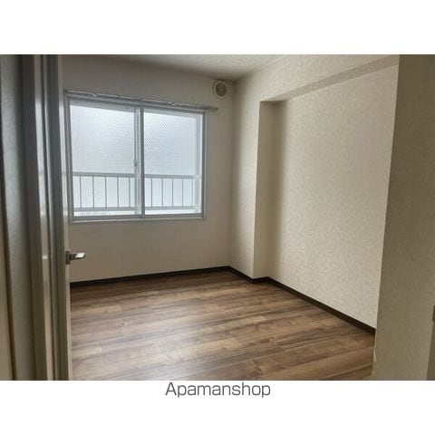クレストテージ伏見の内装写真