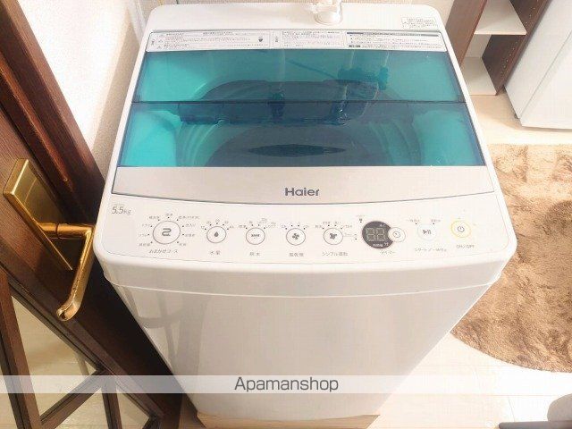 ダイアパレス植物園前の内装写真