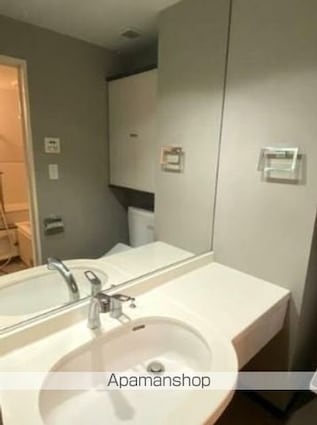 東京都世田谷区代田２丁目[1R/36.95m2]の洗面所