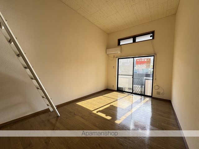 リトルシャトー上杉の内装写真