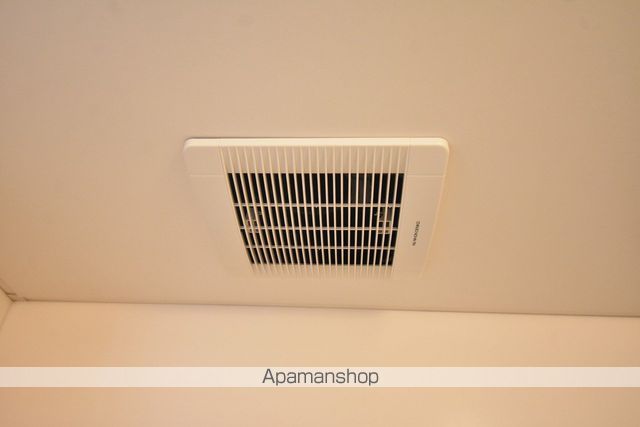 長屋アパートメントHACHIの内装写真