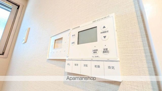 ラティエラ中野新井の内装写真