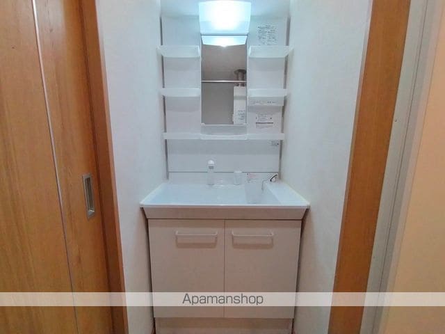 フォレスタ広葉町Nの内装写真