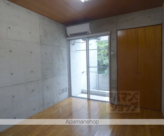 叡山電鉄 修学院駅 徒歩13分 2階建 築37年の内装写真