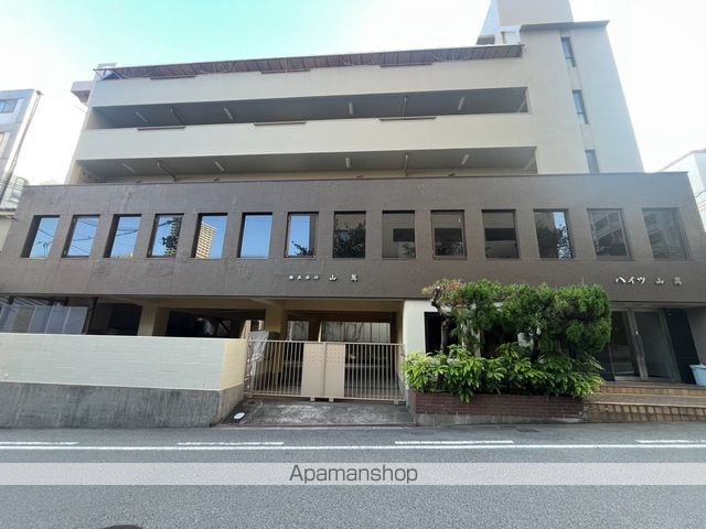 ハイツ山萬の外観写真