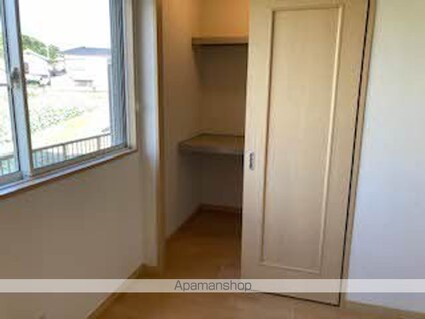 アン・セリジェ[2LDK/58.27m2]の収納