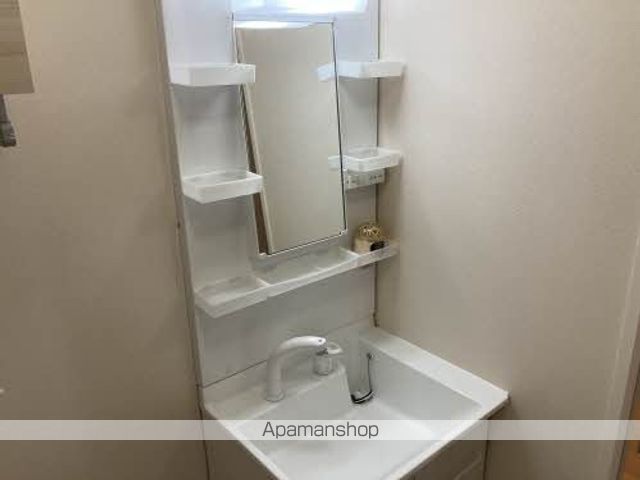 モントレーM Bの内装写真