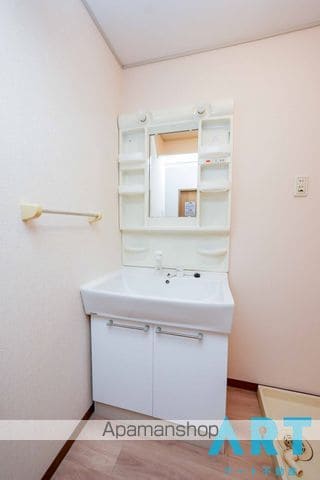 ステーションハウス久米III B棟の内装写真