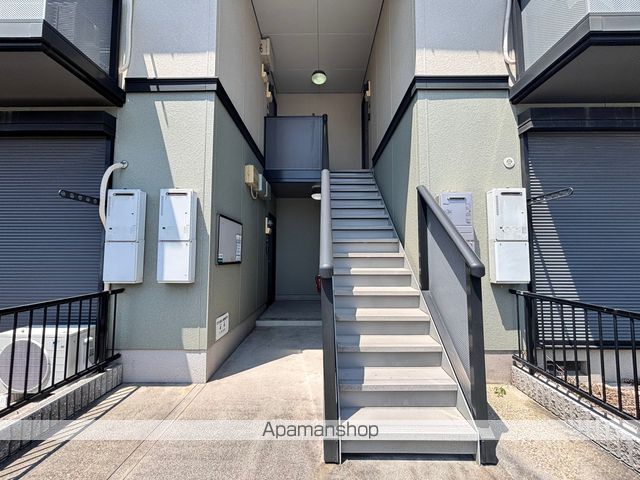 近鉄名古屋線 伏屋駅 徒歩25分 2階建 築28年の玄関写真