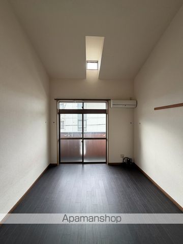 ファーストビレッジの内装写真