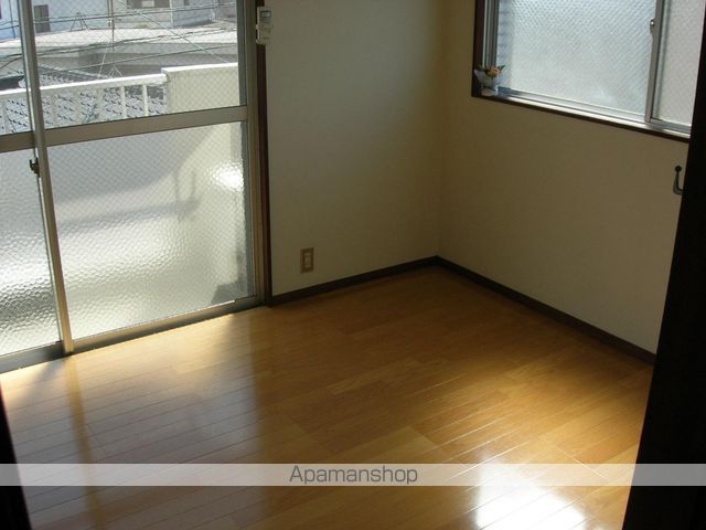 シャルルコーポ紫原の内装写真