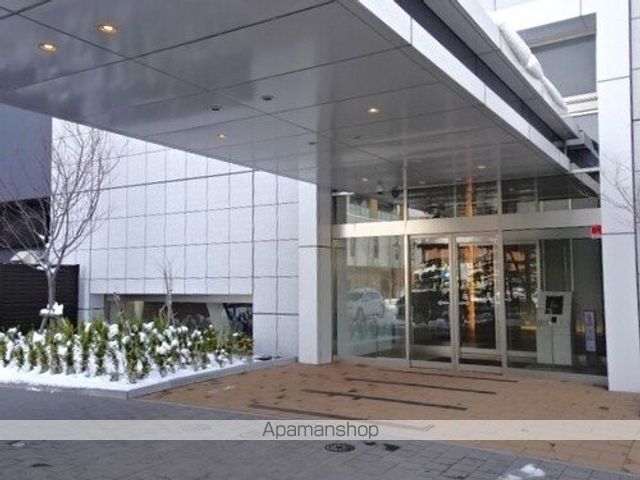 プレミストタワーズ札幌苗穂 BRIGHT GATEの玄関写真