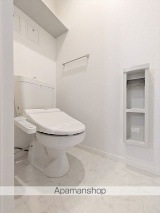 コルテーゼ[1LDK/42.08m2]のトイレ