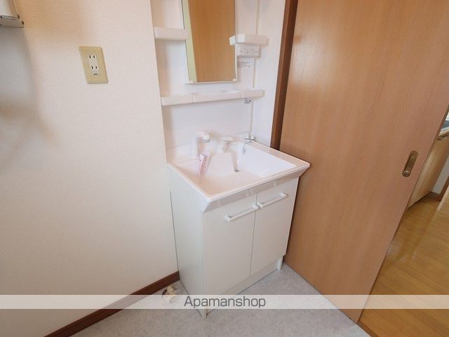 フリューゲルの内装写真