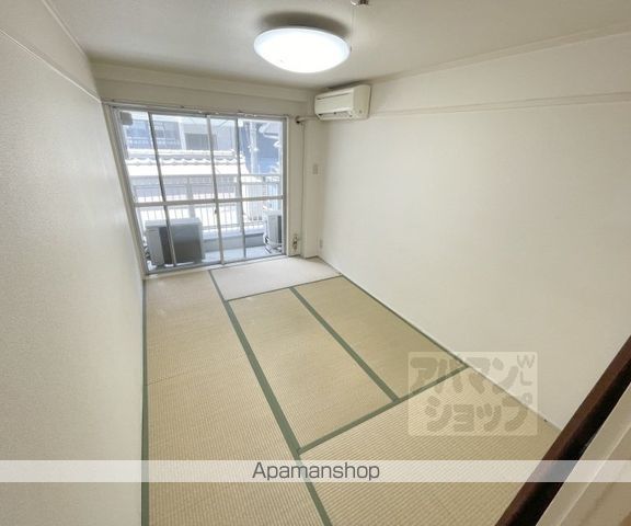 富小路マンションの内装写真