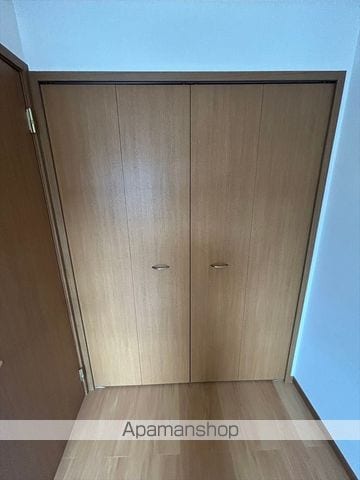 アーバンクレスト伏見Aの内装写真