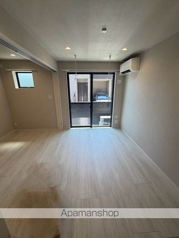 LA LUCE 薬円台の内装写真