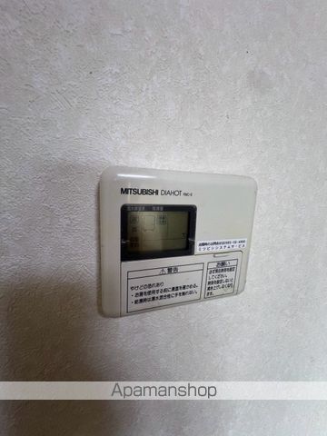 エンブレーマ西池の内装写真
