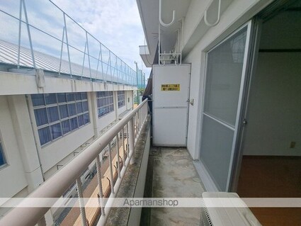 レジデンス市駅南[1K/25m2]のバルコニー