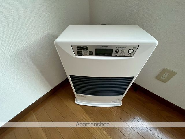 フラワーマンションVの内装写真