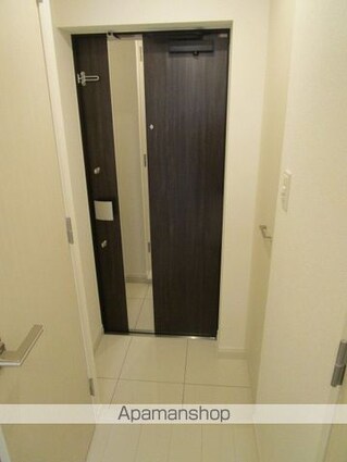 ＰＲＥＭＩＵＭ　ＣＵＢＥ　東高円寺[2K/27m2]の玄関