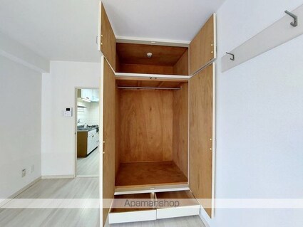 メゾン桑原[1K/21.45m2]の収納
