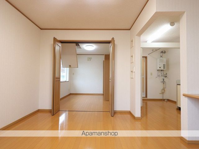レインボーハウス矢代No24の内装写真