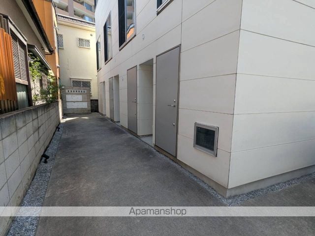 PIENI KALLIOの玄関写真