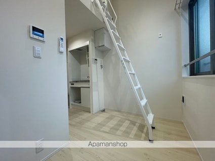 東京都中野区大和町１丁目[1R/9m2]のリビング・居間