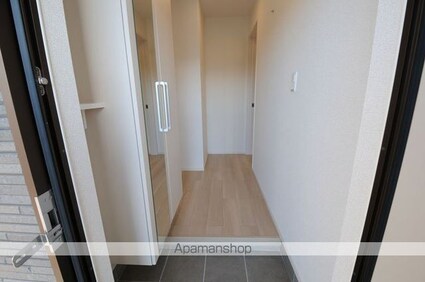 フォレスターナ　ココＡ[1LDK/50.01m2]の玄関