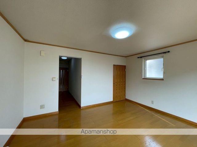 ARMー11の内装写真