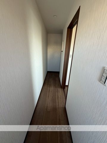 フローリッシュ大久保IIの内装写真