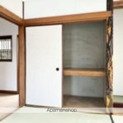 和歌山県和歌山市西浜[5DK/81.14m2]の収納