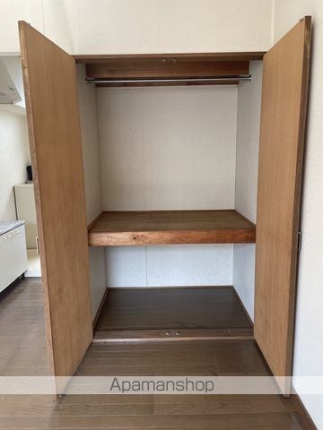 シャトーレ中里の内装写真