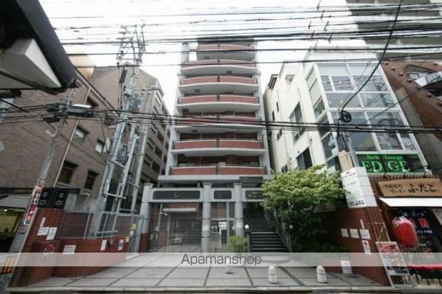 ロマネスク天神ルネッサンスの外観写真
