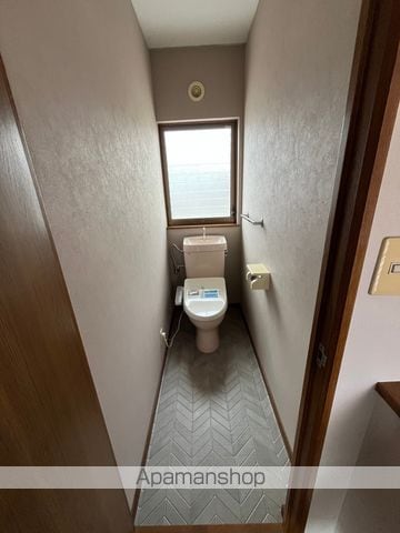 土岐市 2階建 築38年の内装写真