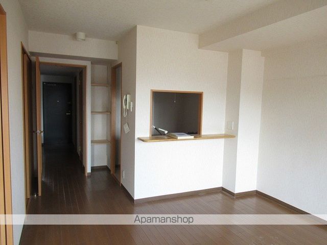 プルーリオン本町の内装写真