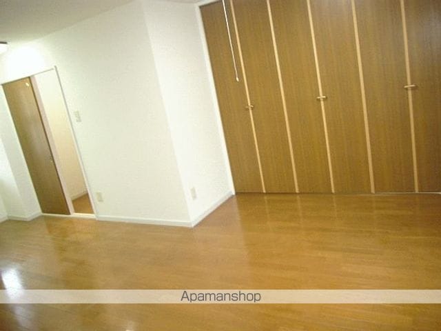 ホワイトマンションの内装写真