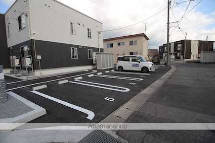 ＲＥＳＵＡ浜田[1LDK/41.01m2]の駐車場