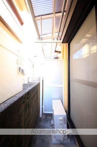 AZURの内装写真