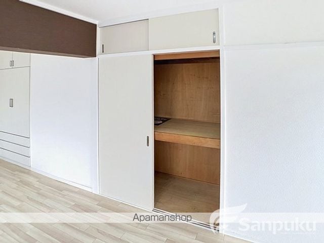 サンハイツ山越の内装写真