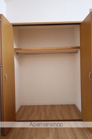 箕面バザーノースB棟の内装写真